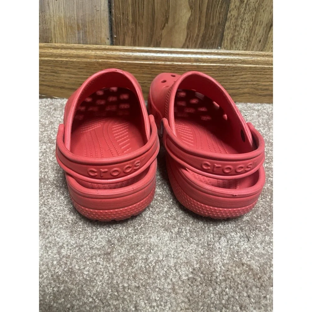 Crocs Red Unisex Youth Slip On Sandals Ultra Light Water Friendly Clogs Junior 3